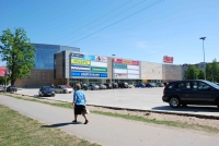 Пример эстонско-российского сотрудничества - новый торговый центр, построенный в Кингисеппе при участии эстонского бизнеса
